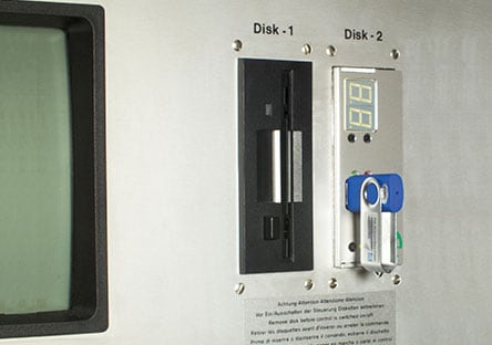 USB Anschluss – ZSK Stickmaschinen